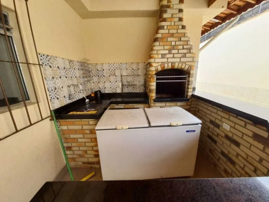 Imagem CASA COM 172,00 m² - RIBEIRÓPOLIS - PRAIA GRANDE SP