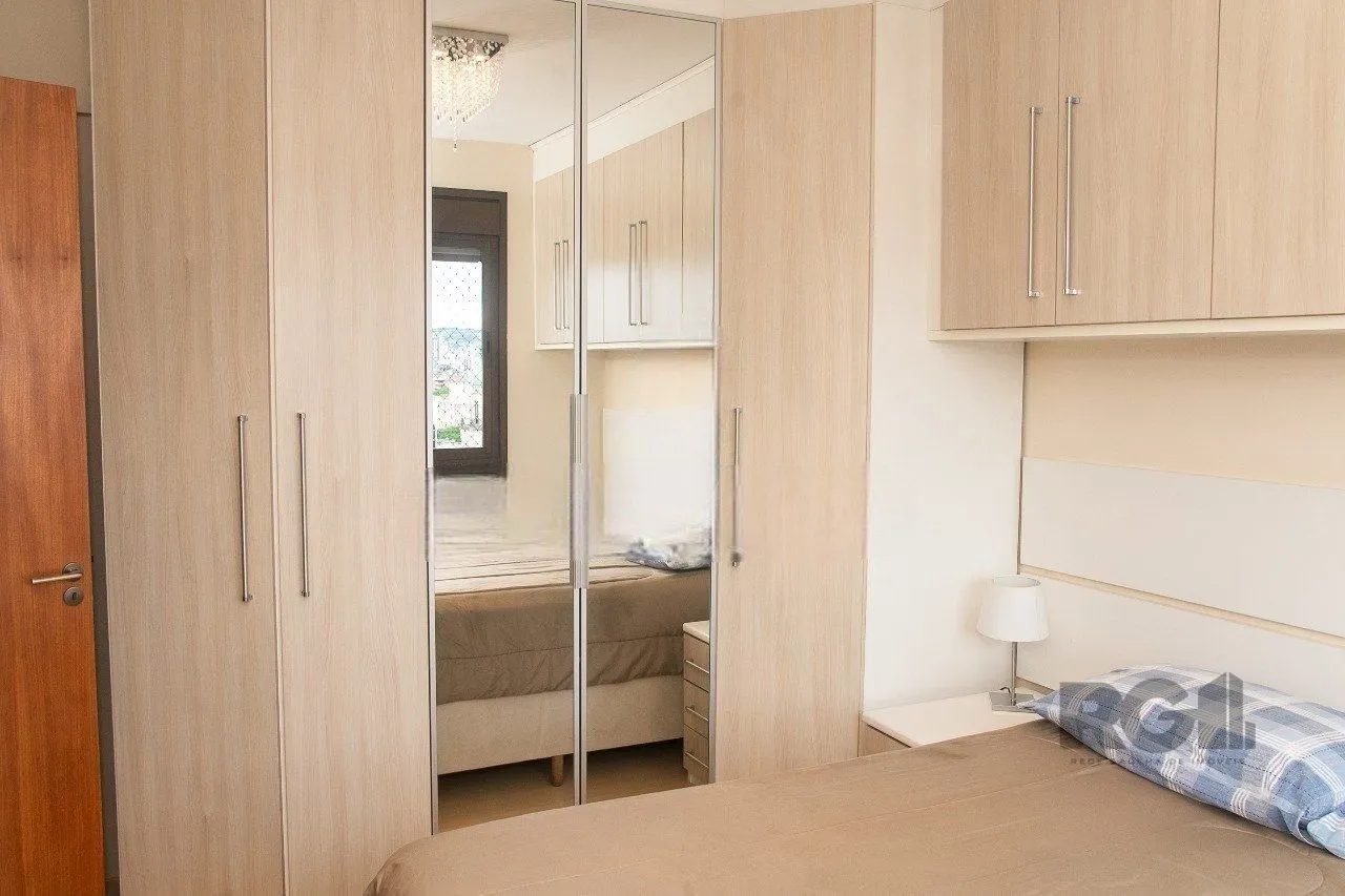 Imagem Apartamento a venda ,02 dormitórios mobiliado na Cidade Baixa,61m² privativos