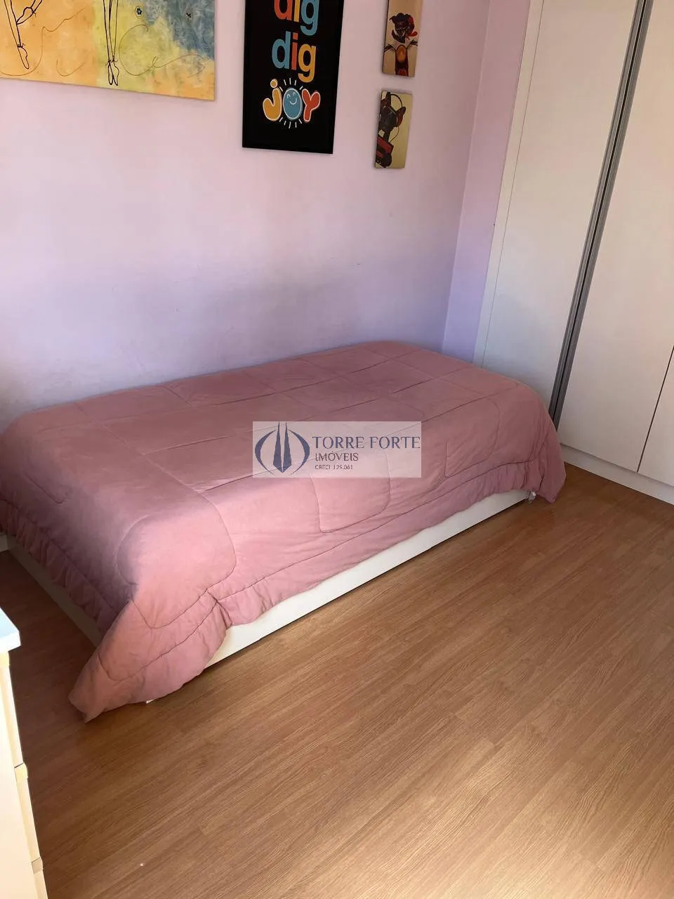 Imagem Apartamento espaçoso, com 75 m² com 2 dormitórios com excelente localização