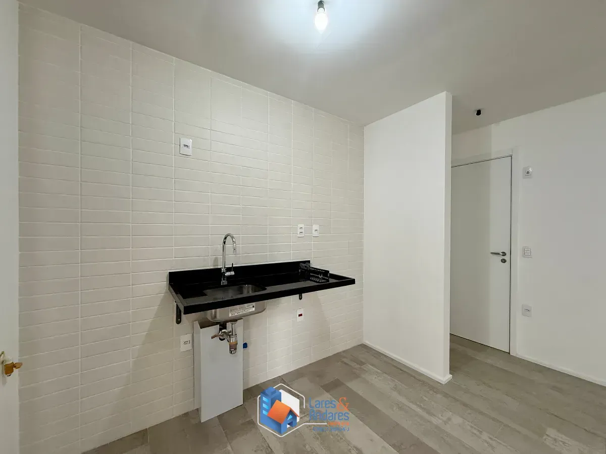Imagem Apartamento para venda em Moema com 2 quartos, sendo 1 suíte, 64m²