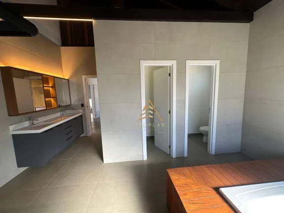 Imagem Casa com 4 suítes sendo 1 master à venda, 400 m² por R$ 7.800.000 - Estados - Balneário Camboriú/SC