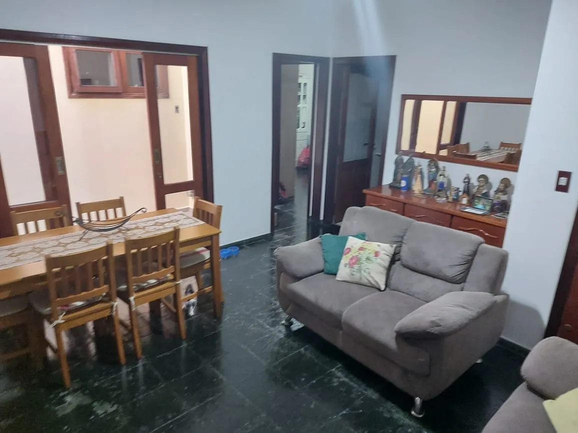 Imagem Casa à venda 3 Quartos, 1 Suite, 2 Vagas, 250M², Vila Suiça, Pindamonhangaba - SP