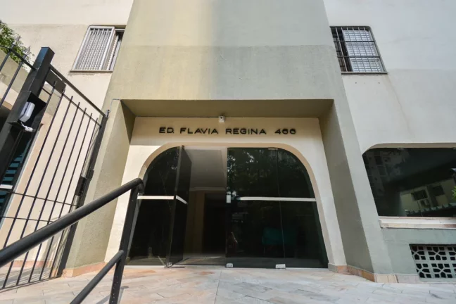 Imagem Apartamento à venda em São Paulo, Moema, com 2 quartos, 86m2