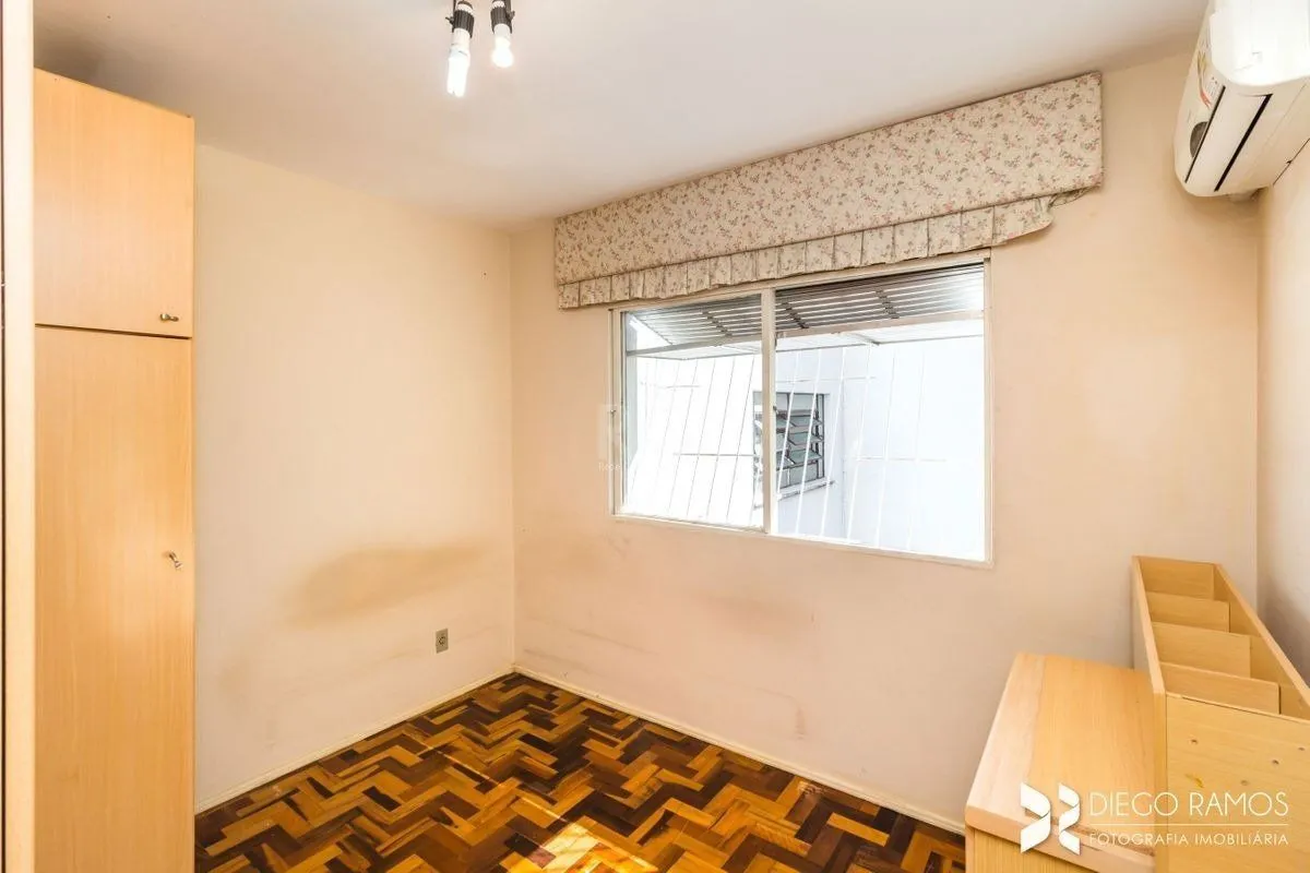 Imagem Apartamento para Venda - 82m², 3 dormitórios, sendo 1 suite, 1 vaga - Menino Deus