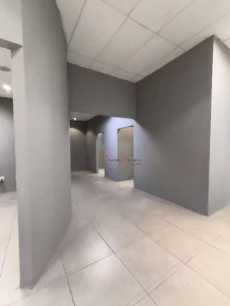Imagem Salão para alugar, 750 m² - Centro - Itatiba/SP