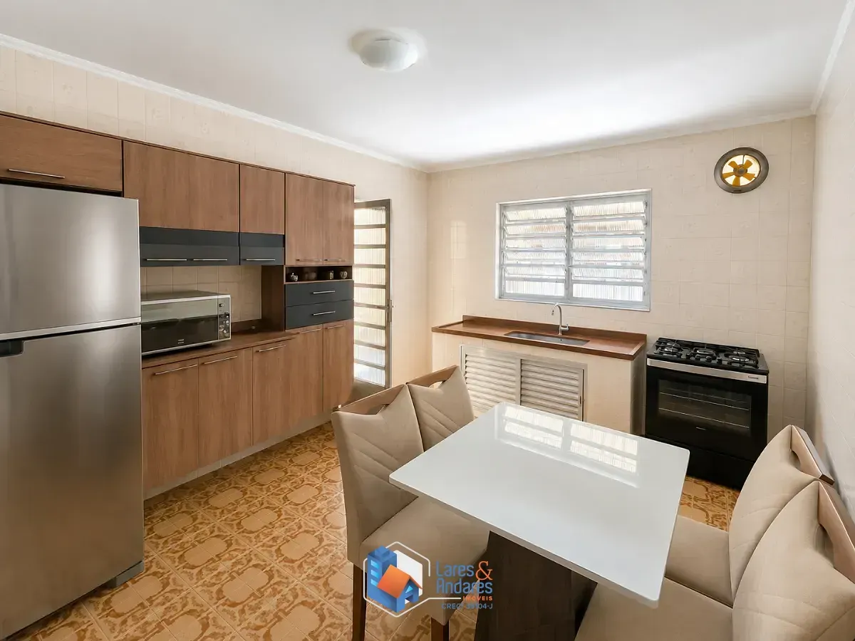 Imagem Casa para venda em Jardim Shangrilá (Zona Norte) com 3 quartos, 250m²