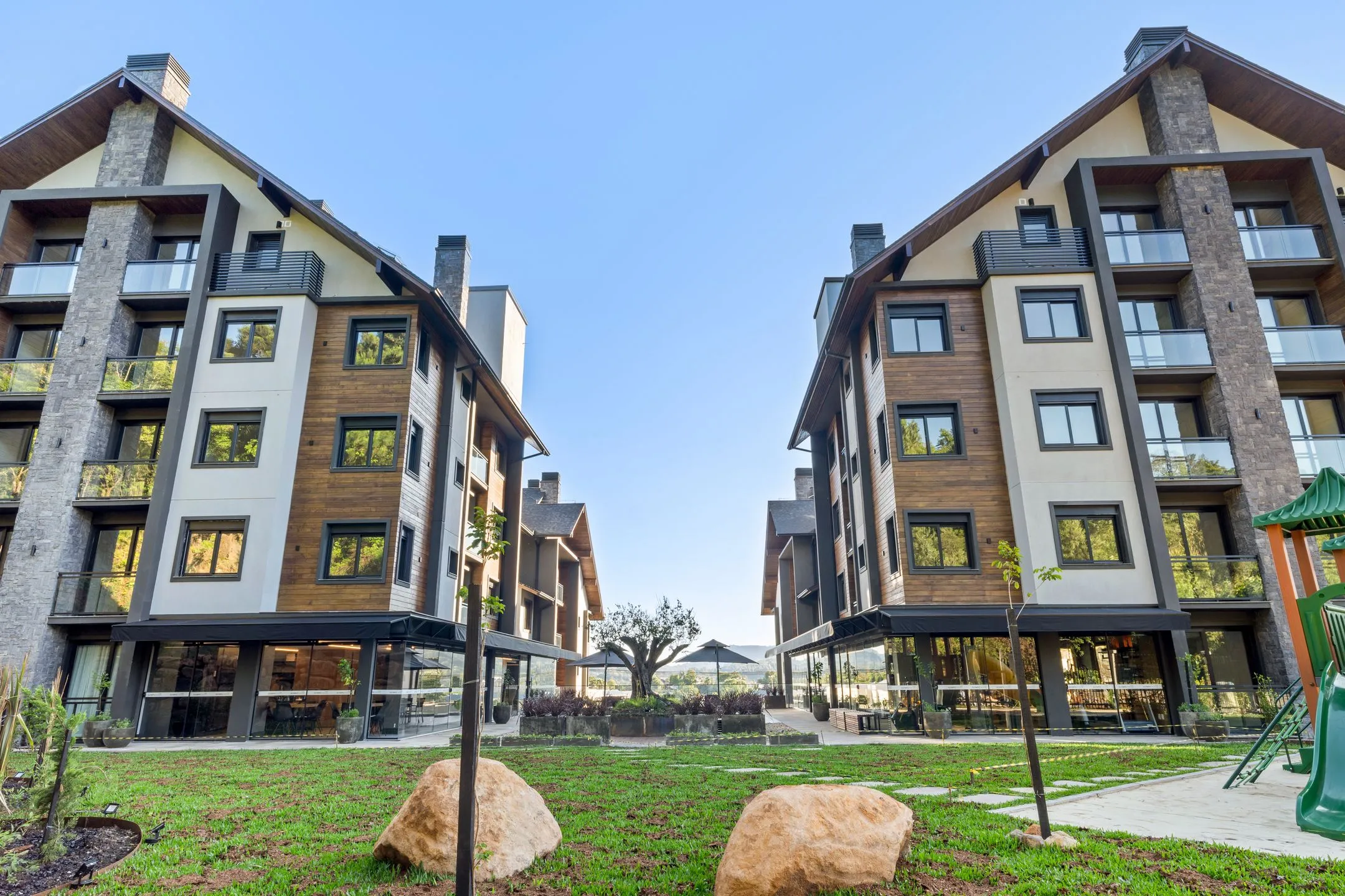 Imagem Apartamento à venda em Gramado, Vale das Montanhas, com 2 quartos, 62.21m2