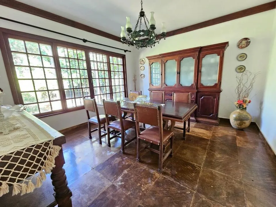 Imagem Casa em Condomínio para Venda em Teresópolis / RJ no bairro Albuquerque