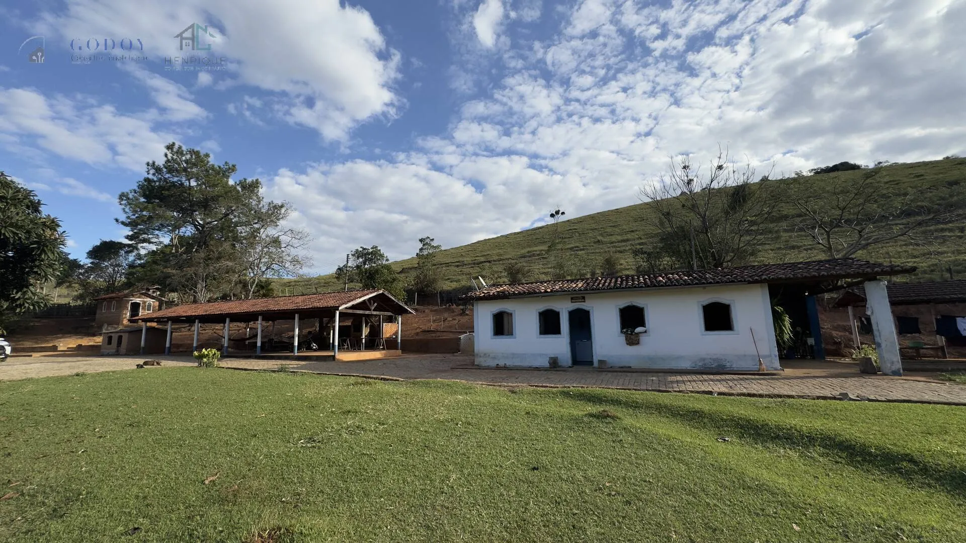 Imagem OPORTUNIDADE ÚNICA EM SÃO LUÍS DO PARAITINGA - ÁREA RURAL