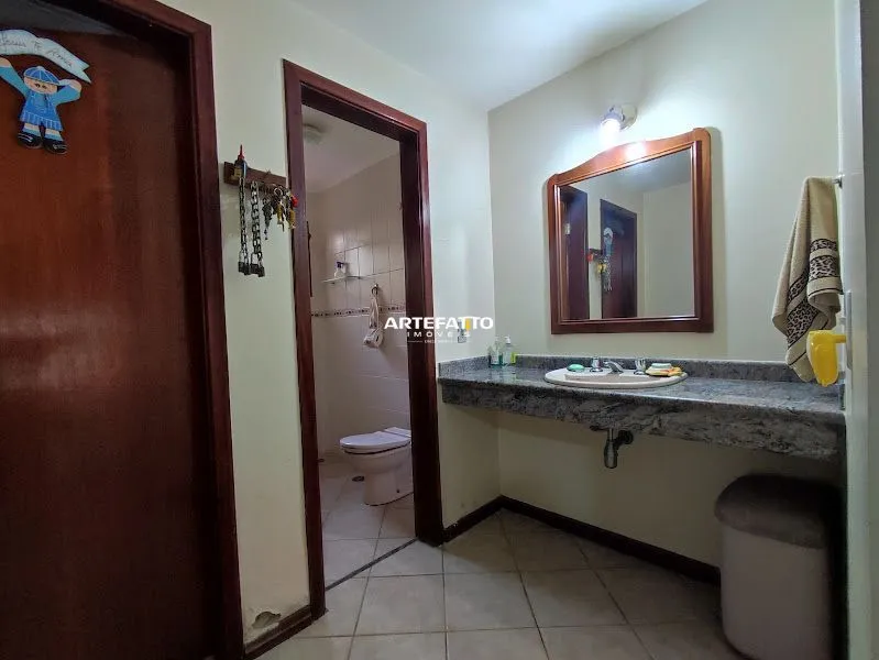 Imagem Casa à venda em Ubatuba, Praia Grande, com 5 quartos, 213m2