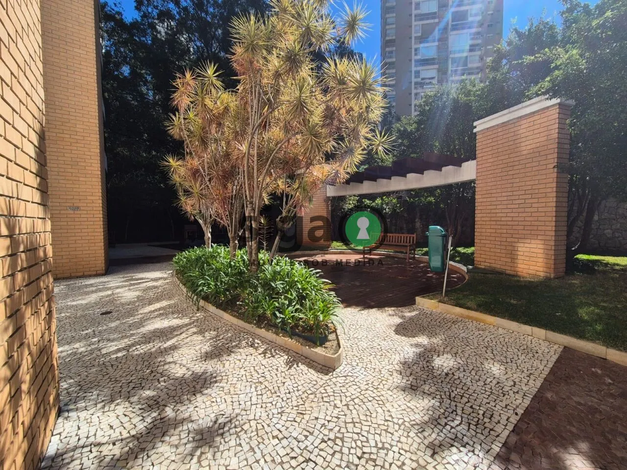 Imagem APARTAMENTO A VENDA NO PANAMBY COM 3 QUARTOS COM 3 VAGAS! 16M² REFÚGIO DA MATA