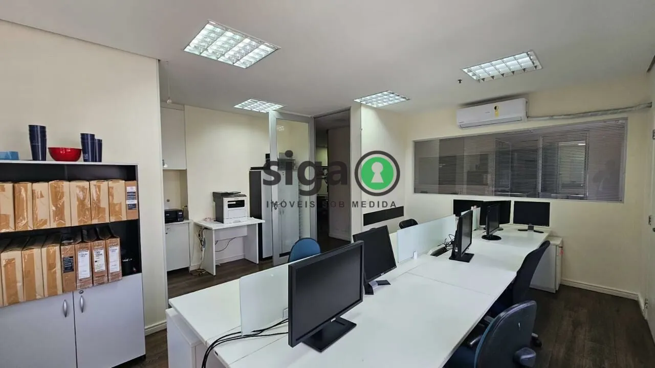 Imagem Conjunto Comercial Mobiliado de 150m² com 4 Vagas na Vila Olímpia.