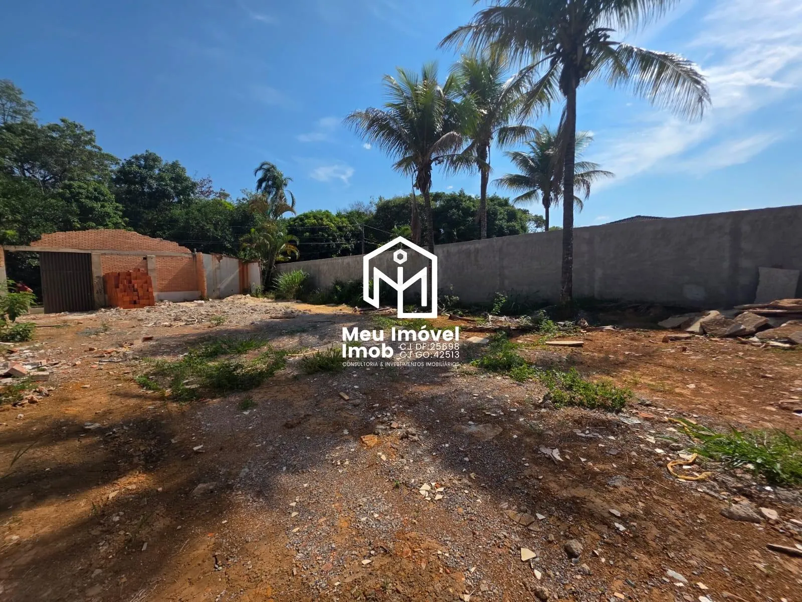 Imagem Condomínio Verde Perto Lote/Terreno 486m² no SHVP/DF