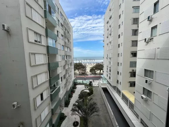 Imagem Apartamento Vista Mar com 3 dormitórios à venda no Centro de Balneário Camboriú/