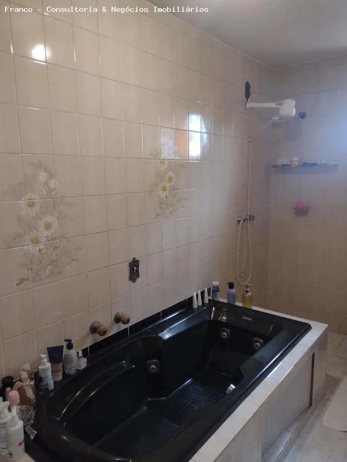 Imagem Casa para Venda em Ribeirão Pires, Centro Alto, 4 dormitórios, 2 suítes, 3 banheiros, 4 vagas