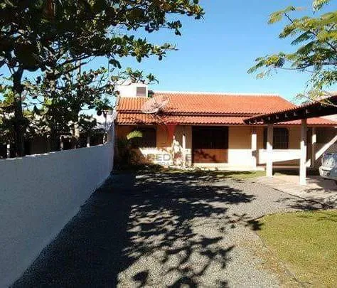 Imagem Casa 3 dormitórios 150m² 4 vagas Armacao Penha/SC