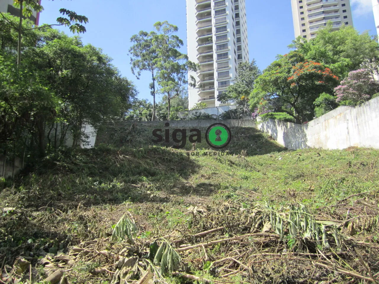 Foto do imóvel TERRENO À VENDA NO MORUMBI - EXCELENTE OPORTUNIDADE PARA INCORPORAÇÃO