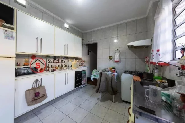 Imagem Imóvel amplo à venda com 4 dormitórios. Ótima localização, próximo ao Largo da Vila Alpina, vasto com?(C)rcio. Fácil acesso a av do Estado e Carrefour