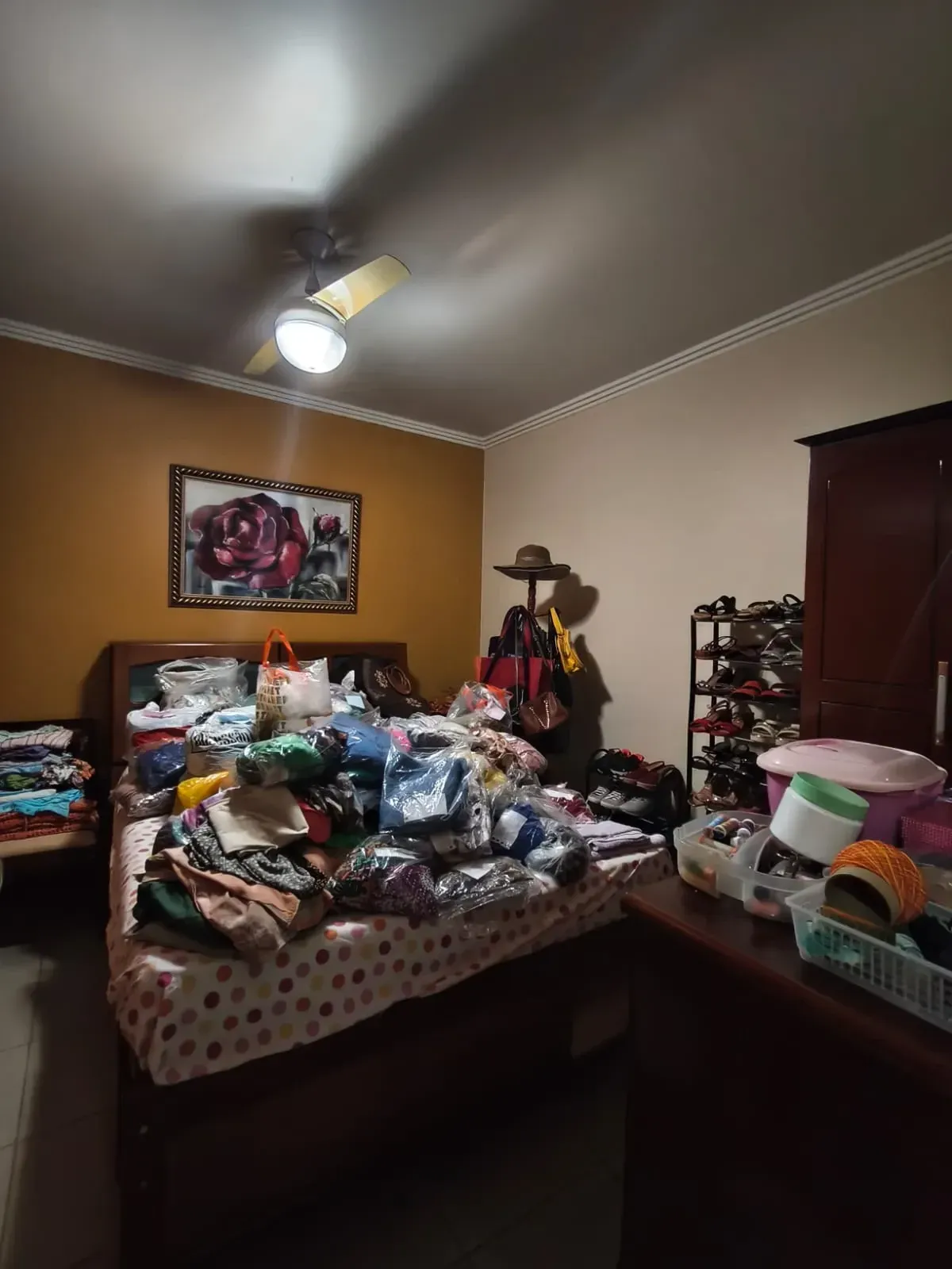 Imagem Casa com 2 Quartos à Venda, 120 m² em Engenhoca - Niterói
