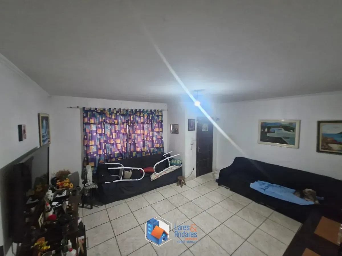 Imagem Casa para venda em Vila Carbone com 4 quartos, sendo 2 suítes, 138m²