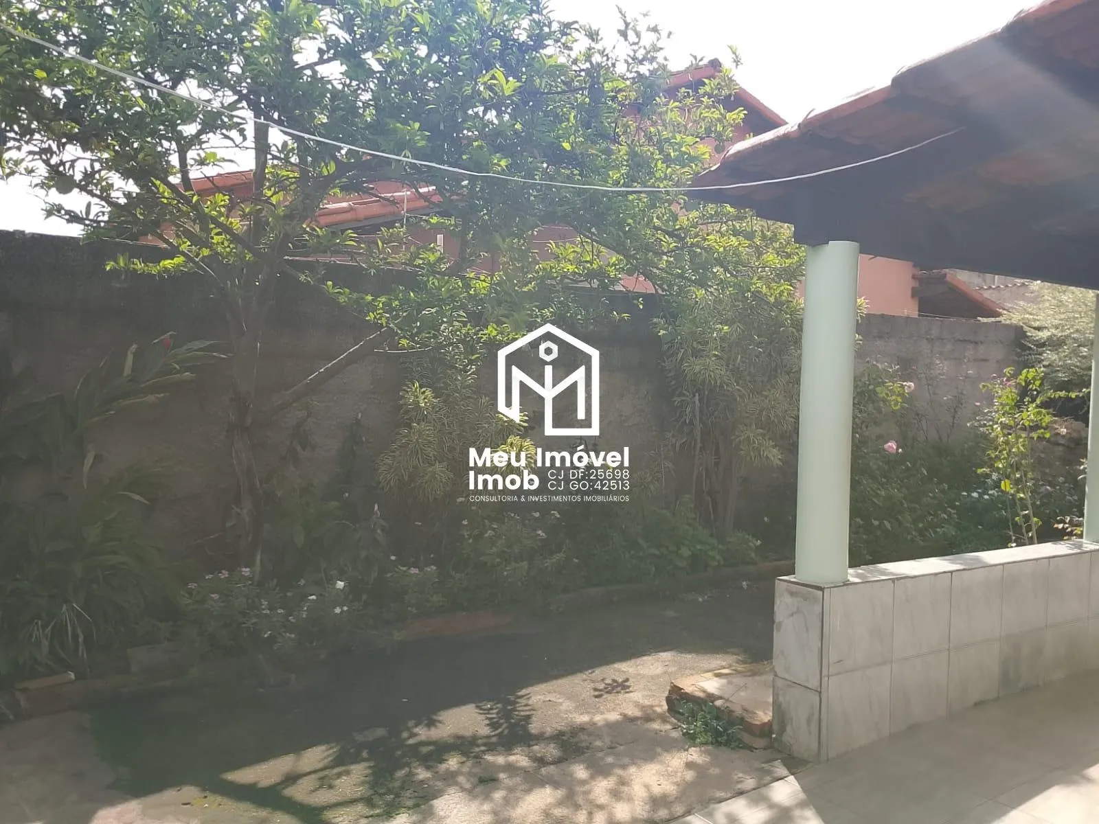 Imagem Casa 4 Quartos 2 Vagas 450m² Luziânia/GO
