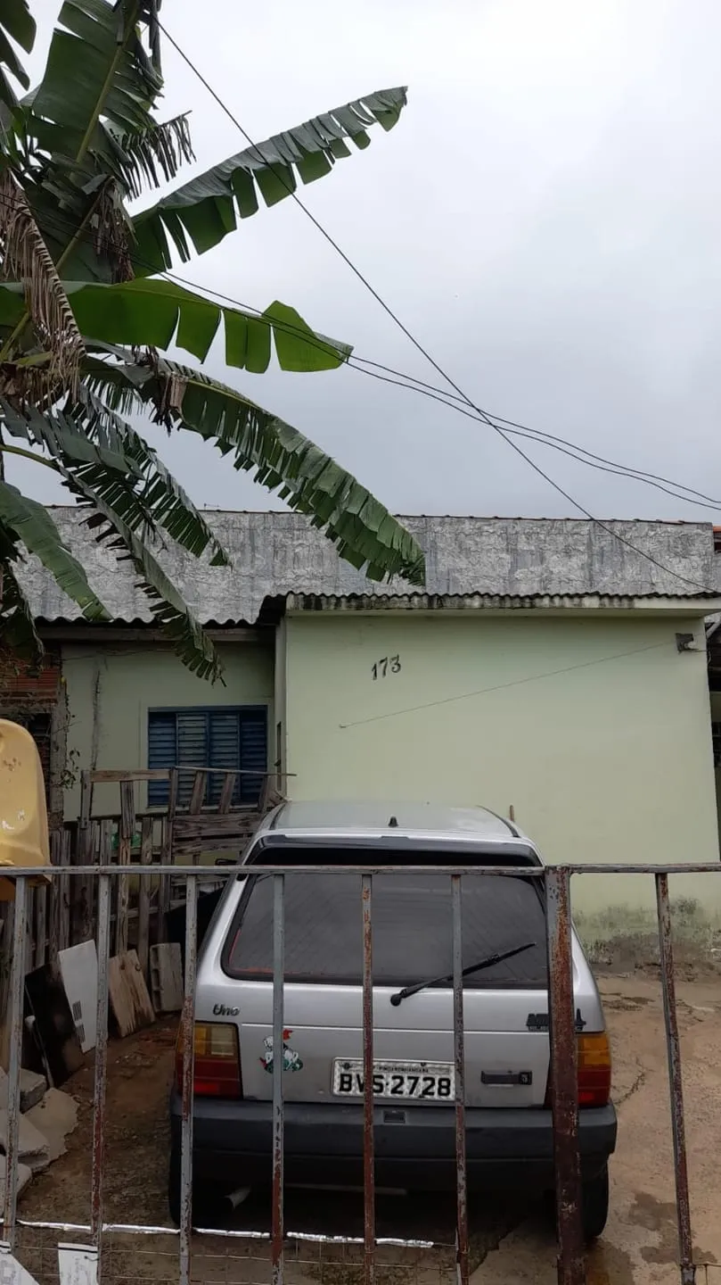 Imagem Terreno de 277.16M² c/ pequena construção à venda, Residencial e Comercial Cidade Jardim, Pindamonhangaba - SP