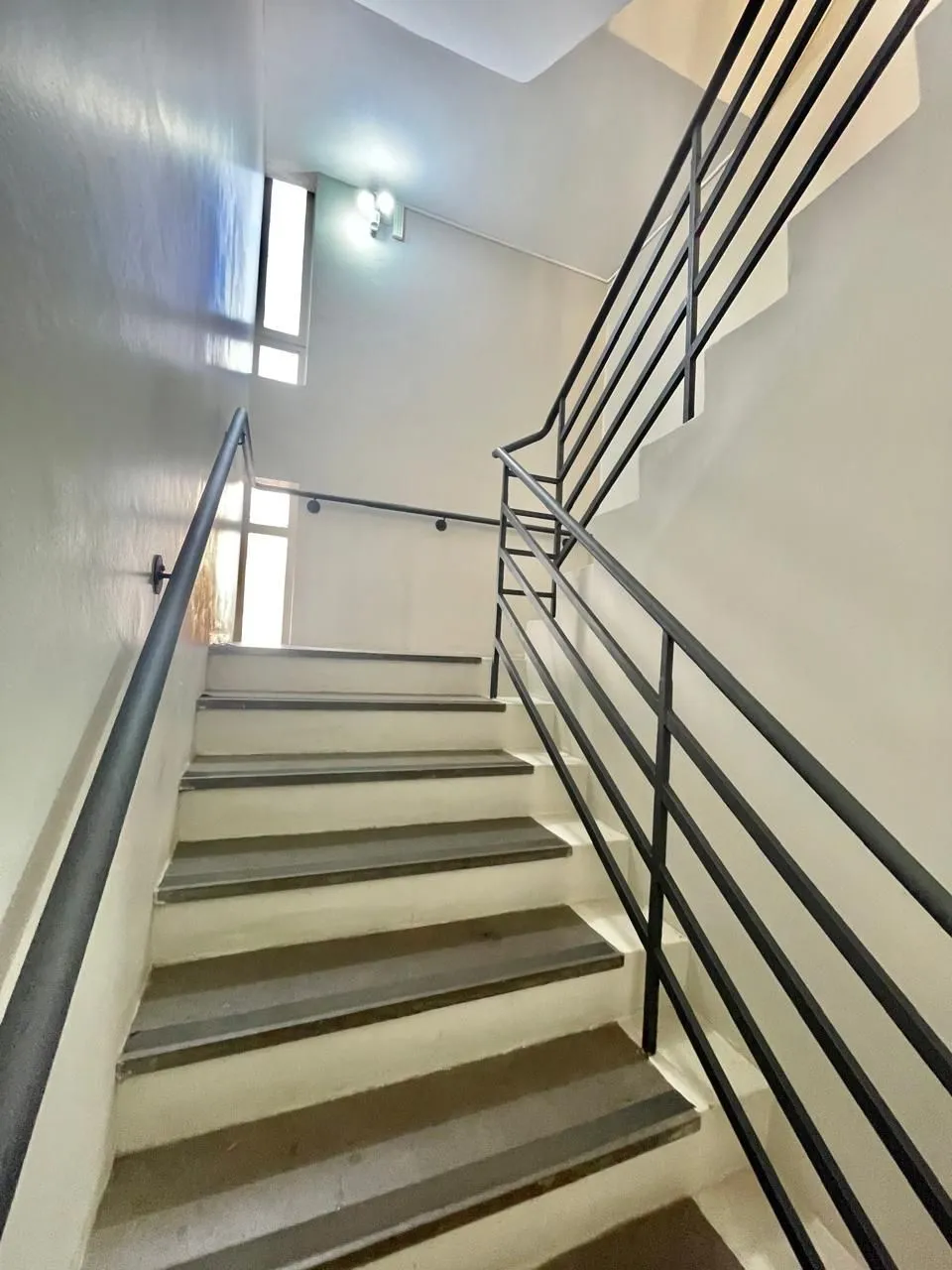 Imagem Apartamento-02-Dormitorios-Cidade-Baixa