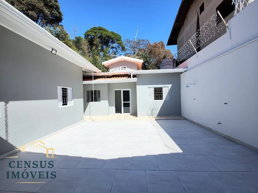Foto do imóvel: Imperdível! Casa à venda em Vinhedo-SP, bairro Nova Vinhedo. 3 quartos, 1 suíte, 2 salas, 3 banheiros, 4 vagas, 259m². em NOVA VINHEDO