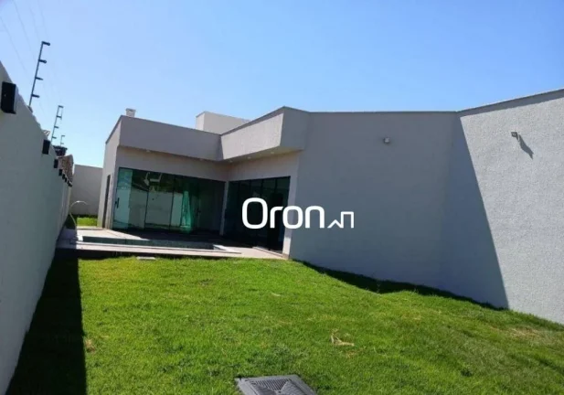Imagem Casa à venda, 204 m² por R$ 1.150.000,00 - Vila Santa Helena - Goiânia/GO
