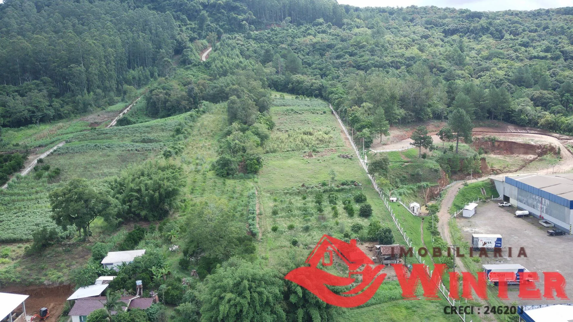 Imagem Área de terras com 19.000,00m² dentro da área industrial de Feliz.