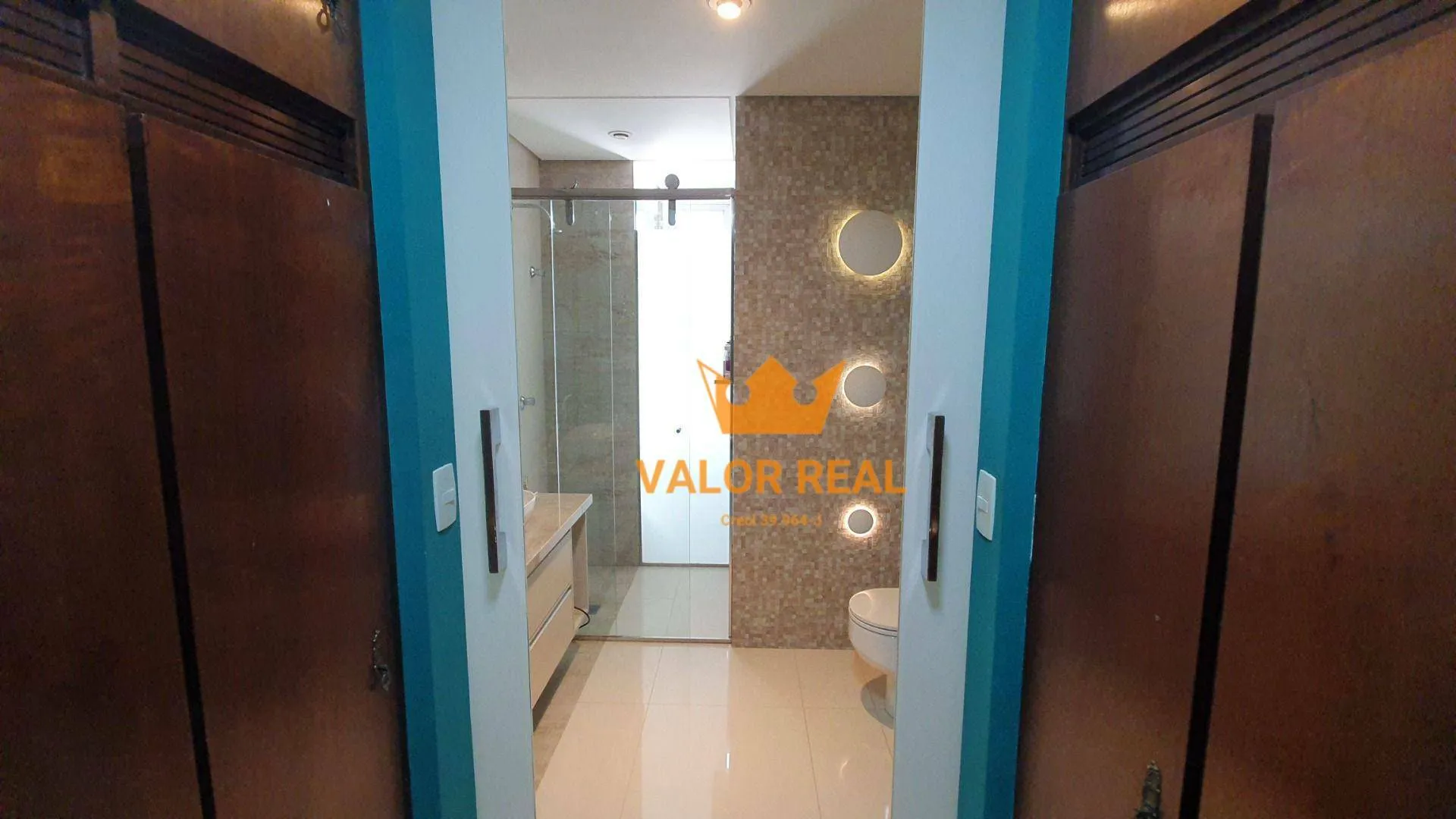 Imagem Apartamento 271 m2, 3 Dorm, 1 Suite, R$ 1.270 mil. Oportunidade. 14o. andar, vista panorâmica. Aceita Financto.