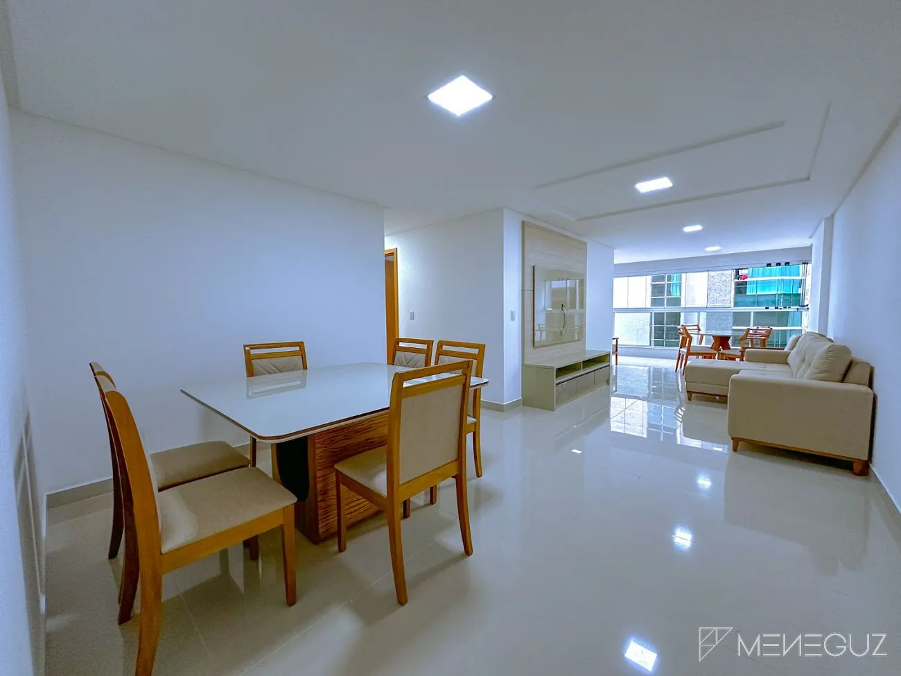 Imagem Residência Paradisíaca: Apartamento de 3 Quartos com Vista Deslumbrante para o Mar!