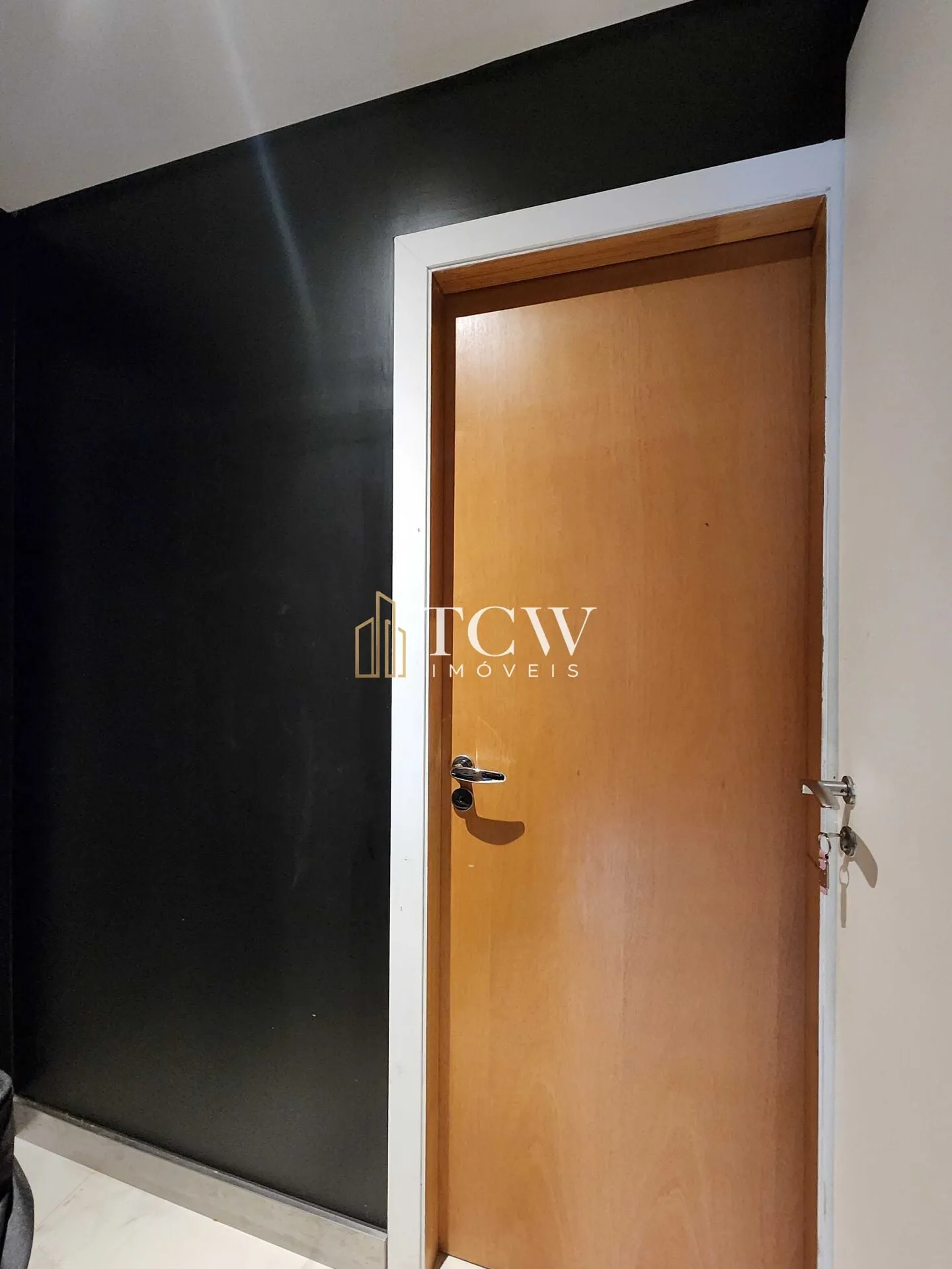 Imagem Casa Comercial á venda em Pacaembu
