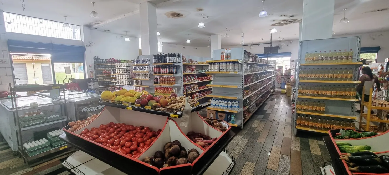 Imagem SUPERMERCADO COMPLETO COM MAIS DE 20 ANOS DE HISTÓRIA, CLIENTELA FIEL E DELIVERY PARA TODA A CIDADE À VENDA NA PALACETE IMOBILIÁRIA