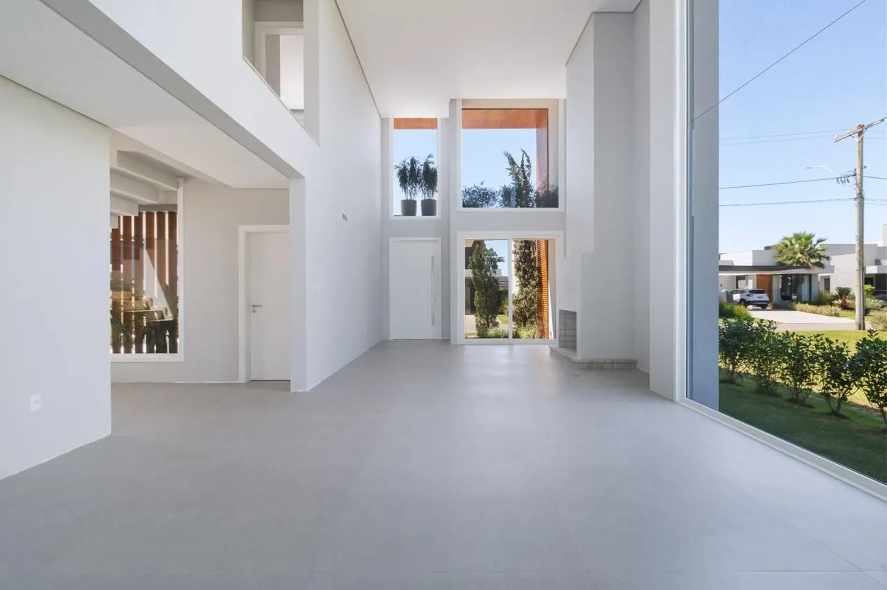 Imagem Casa de condomínio à venda em Torres, Centro, com 4 quartos, 260m2