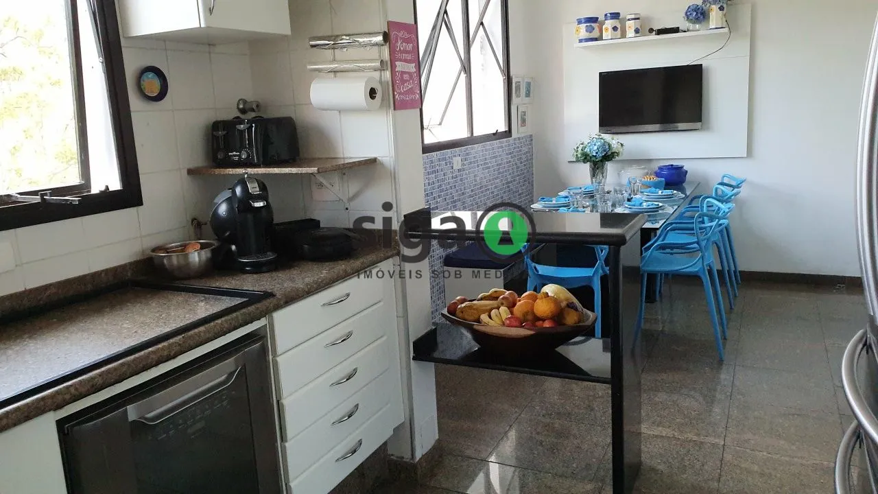 Imagem Apartamento de Alto Padrão no Morumbi - 337m², 4 Suítes, 6 Vagas e Vista Panorâmica