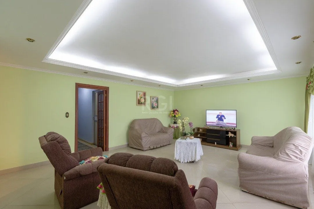 Imagem Casa para Venda - 160m², 3 dormitórios, sendo 2 suites, 3 vagas - Cristal