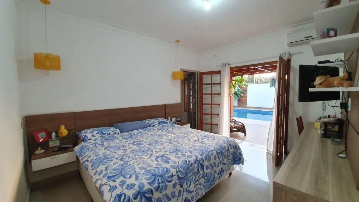 Imagem Casa à venda 3 Quartos, 2 Suites, 4 Vagas, 650M², Nossa Senhora do Perpétuo Socorro, Pindamonhangaba - SP | Tadeu