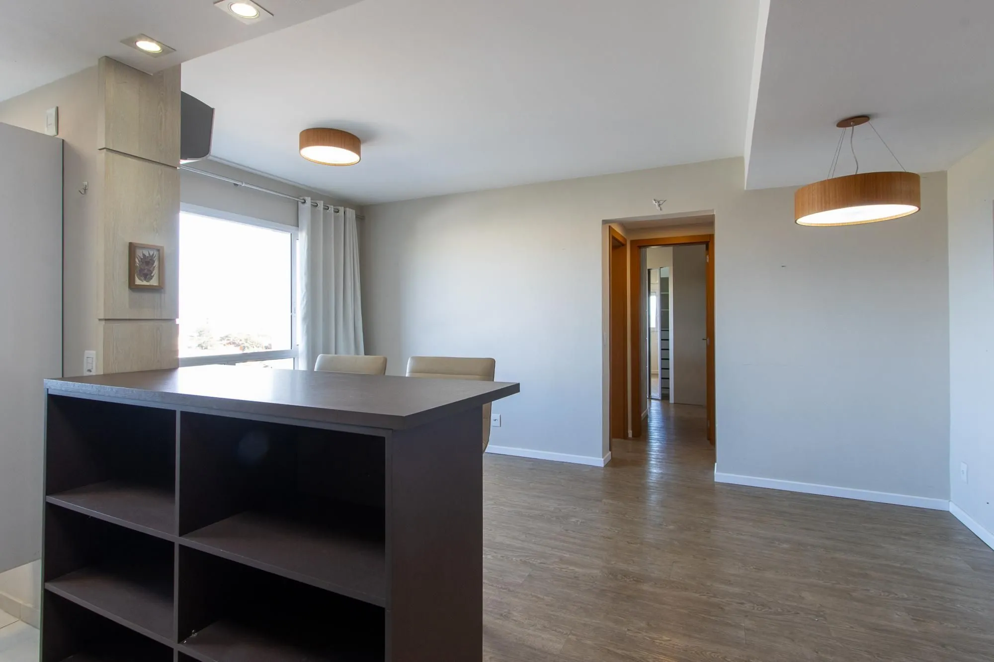 Imagem Apartamento com 2 dormitórios e 60m² à venda no bairro Tristeza