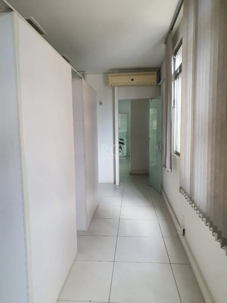 Imagem Conjunto/Sala para Venda - 157.44m², 0 dormitórios, Centro Histórico