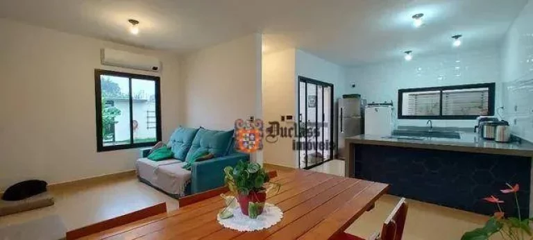 Imagem Casa com 3 dormitórios à venda, 115 m² por R$ 740.000,00 - Golfinho - Caraguatatuba/SP