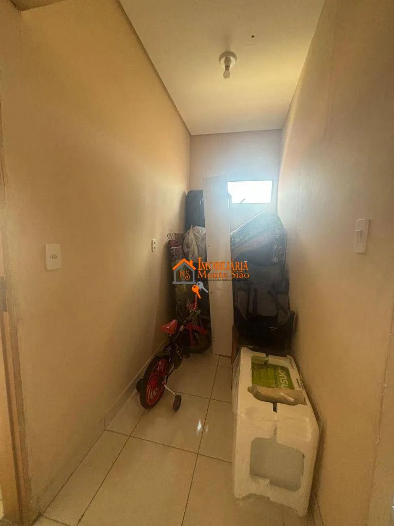 Imagem Sobrado com 3 dormitórios à venda, 180 m² por R$ 380.000 - Parque Santos Dumont - Guarulhos/SP