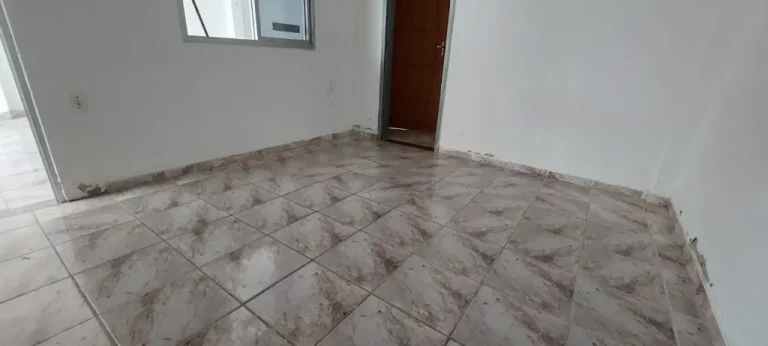 Imagem CASA COM 5 QUARTOS A VENDA EM SANTA MONICA GUARAPARI-ES