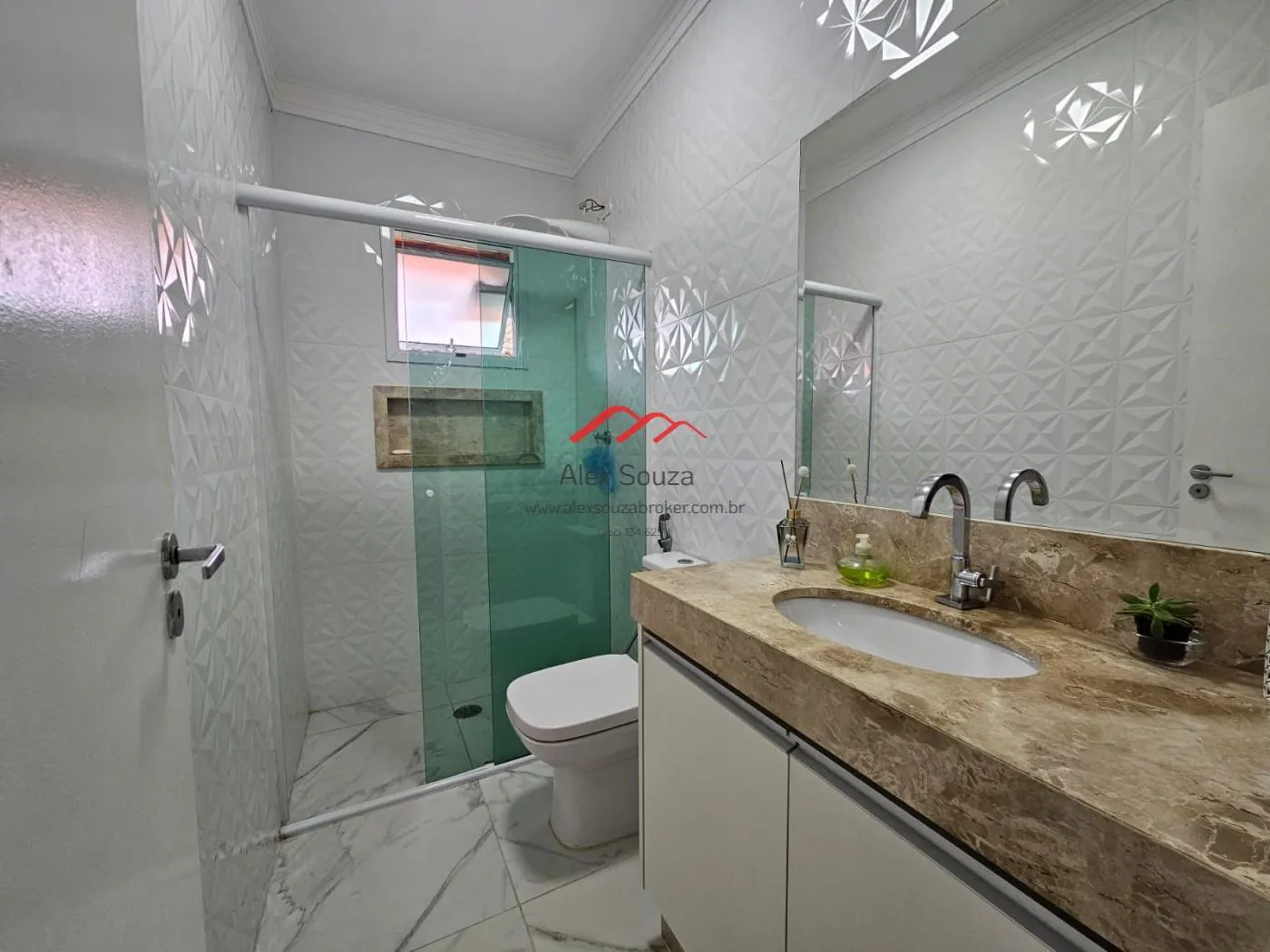 Imagem Casa em Condomínio para Venda em Sumaré, Residencial Real Parque Sumaré, 3 dormitórios, 1 suíte, 2 banheiros, 2 vagas