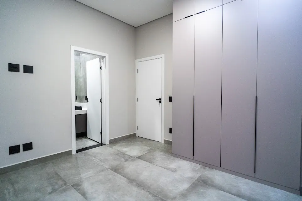 Imagem Casa 3 Suítes térrea Condomínio Residencial Chácara Ondina