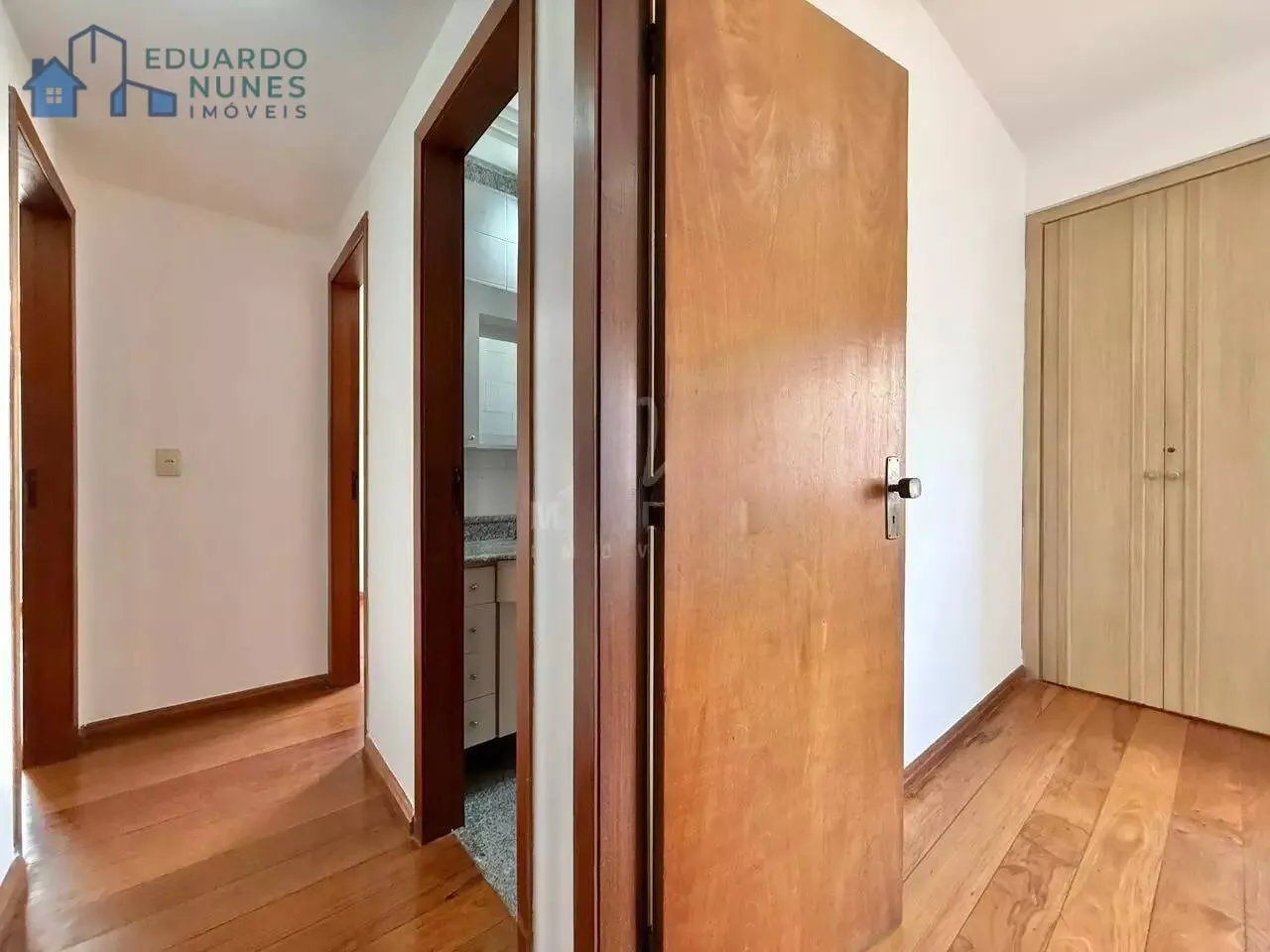 Imagem APARTAMENTO COM 03 QUARTOS, SUÍTE, VAGA NO SANTO AGOSTINHO!!!!
