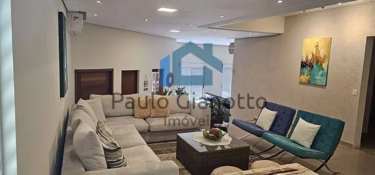 Imagem Casa à venda em Condomínio na Granja Viana