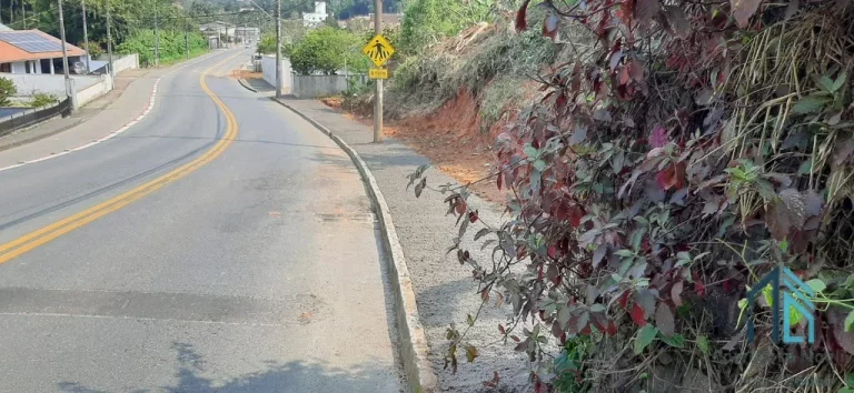 Imagem Terreno residencial ou comercial praticamente pronto para construir, 20.000 MIL M² em Blumenau SC