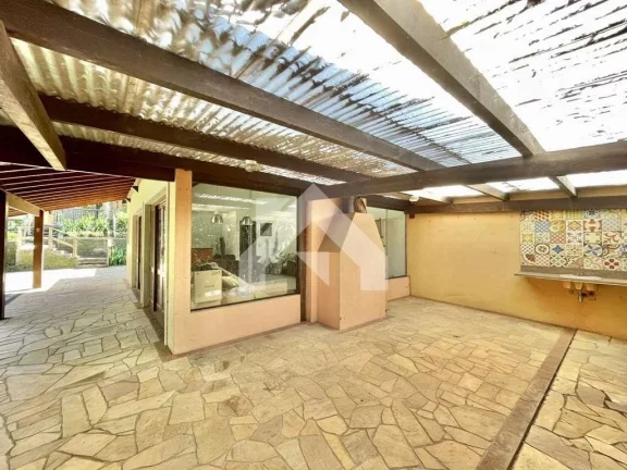 Imagem Casa de Condomínio em Parque Primavera - Carapicuíba