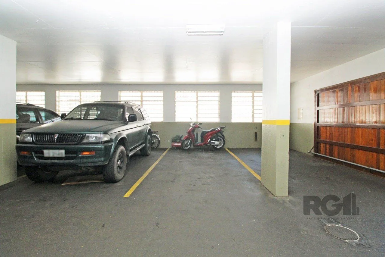 Imagem Venda Apartamento de três dormitórios, 01 vaga de garagem, com elevador